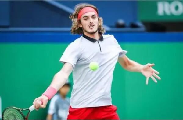 靠前场压迫 靠前场压迫